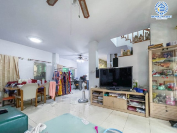 *****บ้านเดี่ยวมือสองย่านนนทบุรี ม.กาญจนาลักษณ์5 กาญจนาฯ เนื้อที่ 56 ตร.ว. ฟังก์ชันครบ 3 ห้องนอน 3 ห้องน้ำ 2 ที่จอดรถ บ้านเดี่ยวต่อเติมเต็ม พร้อมอยู่ บนทำเลคุณภาพ เชื่อมต่อถ.กาญจนาภิเษก ใกล้รถไฟฟ้าสายสีม่วง "สถานีตลาดบางใหญ่" และทางด่วน "ศรีรัช" ห้ามพลาด!